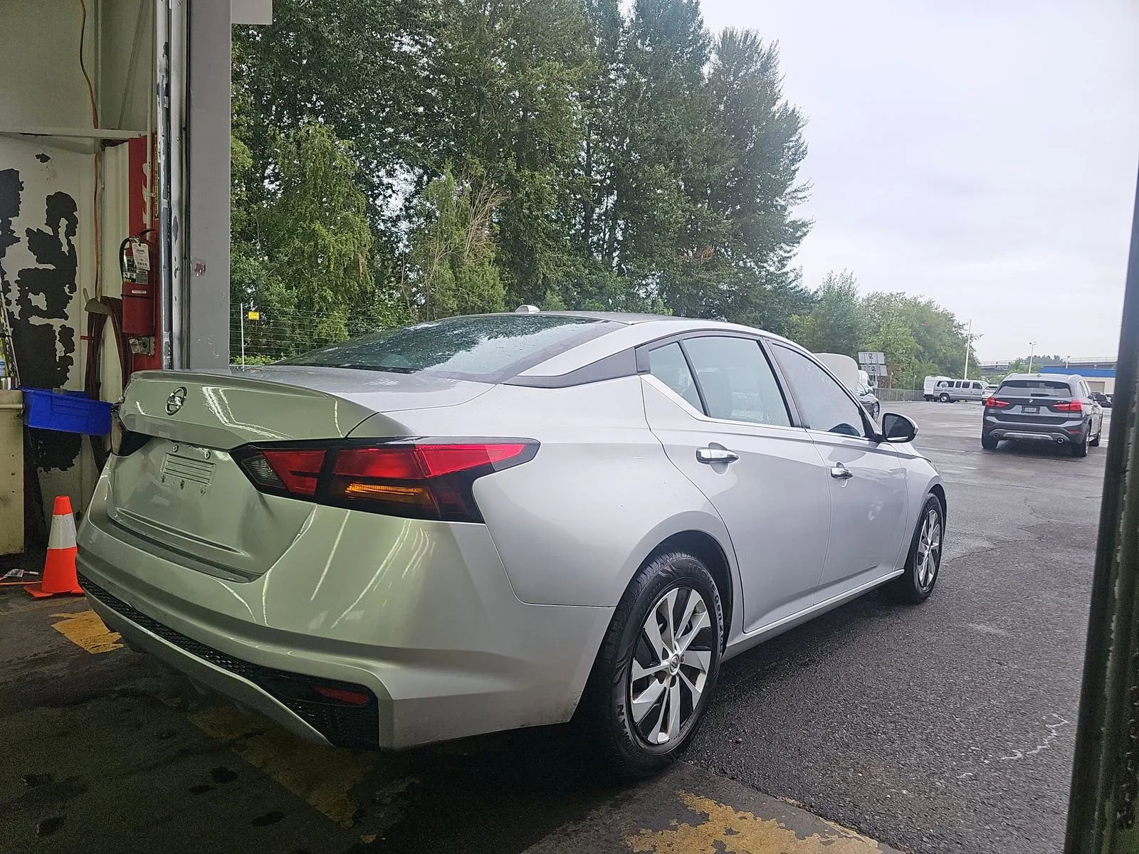 Used 2020 Nissan Altima 2.5 S FWD image 4