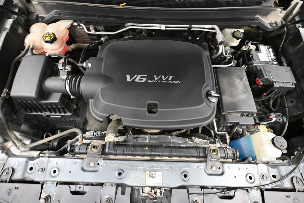 Used 2017 Chevrolet Colorado Z71 AWD/4WD image 39