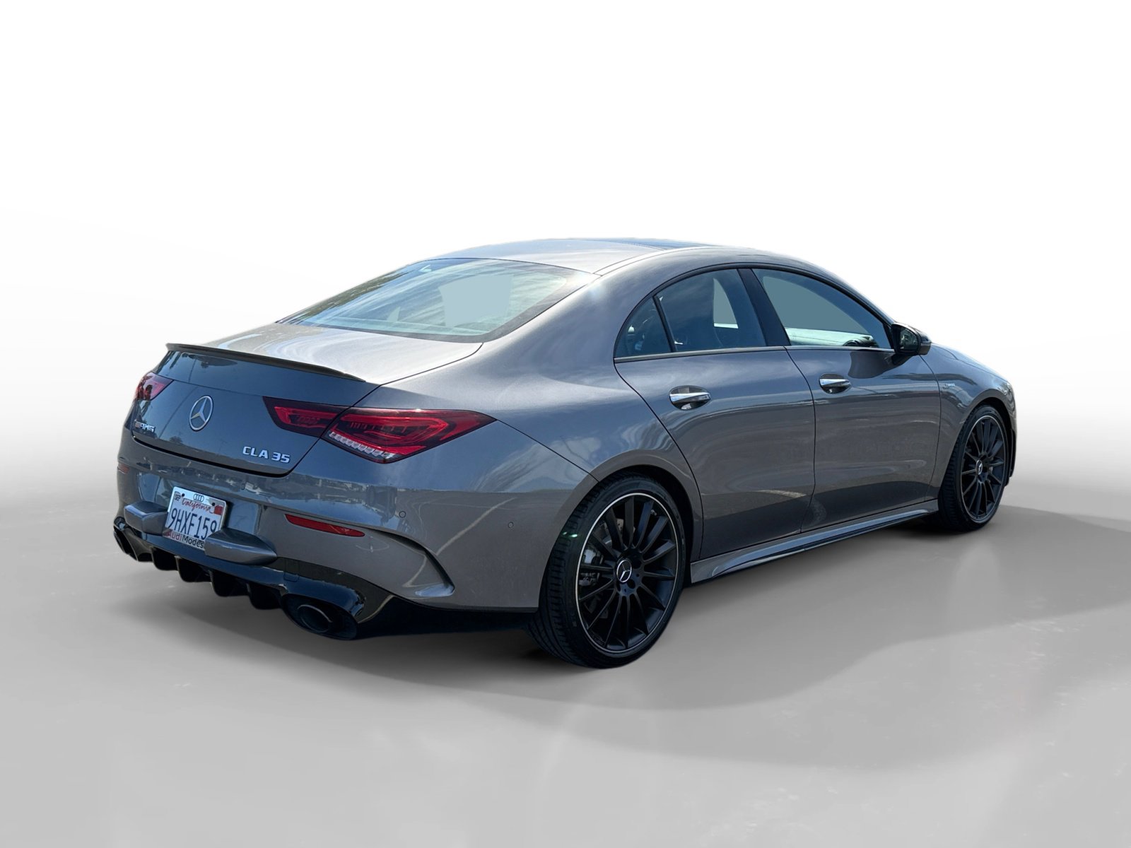 Used 2023 Mercedes-Benz CLA 35 AMG 4MATIC image 5