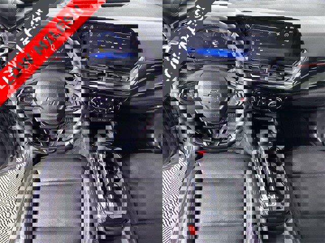 Used 2025 Chevrolet Trax RS w/ Sunroof Package image 21