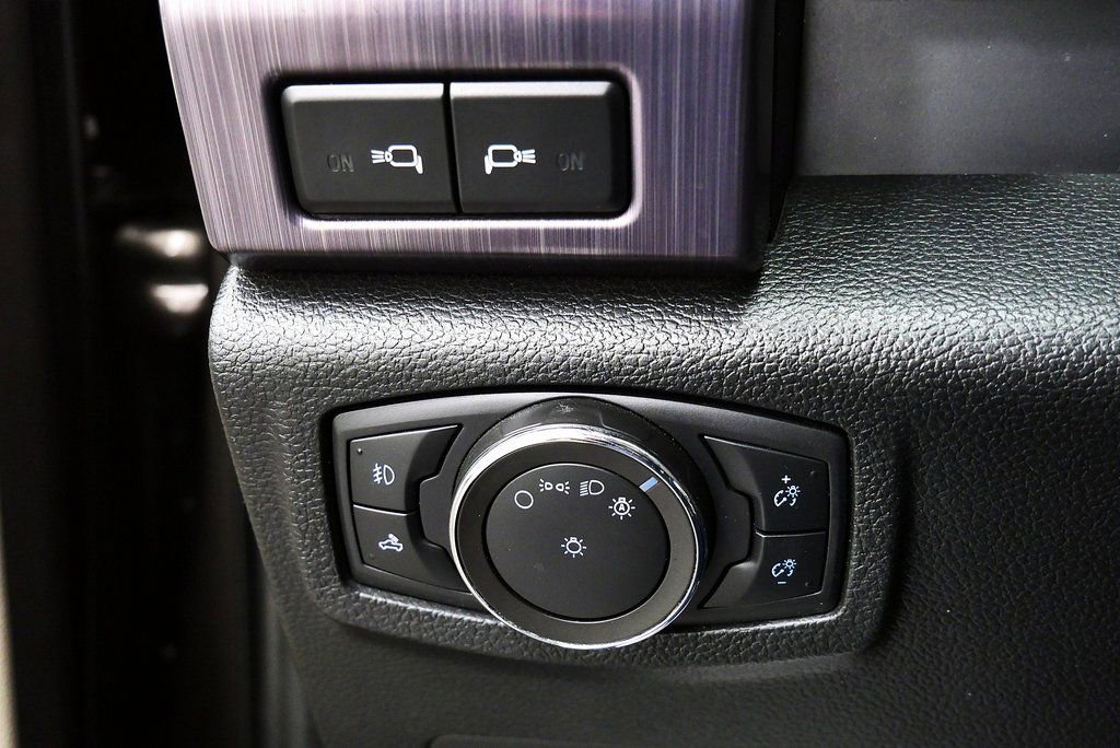 Used 2020 Ford F250 Limited w/ FX4 Off-Road Package image 27