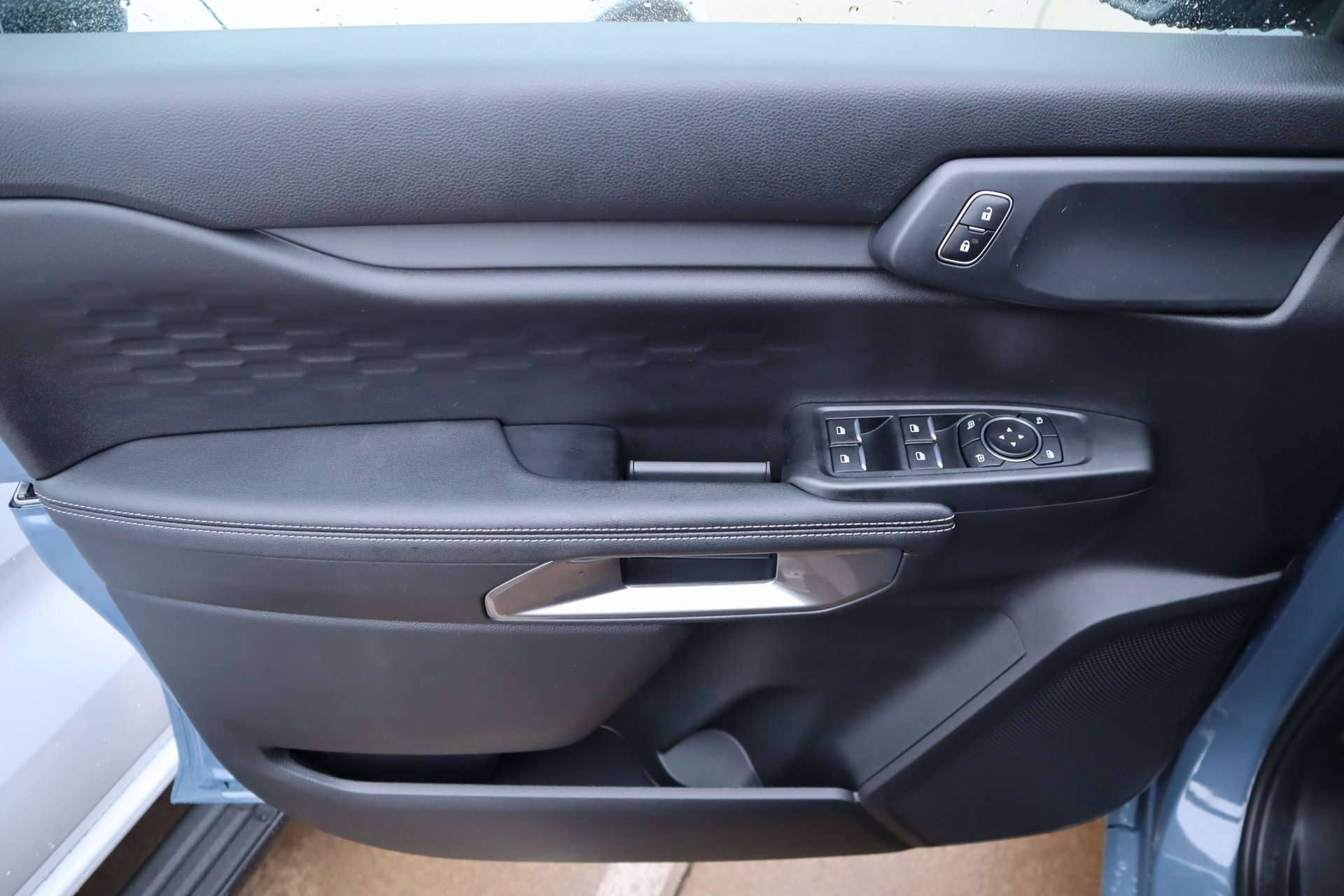 New 2025 Ford Ranger XLT w/ Equipment Group 301A High image 16