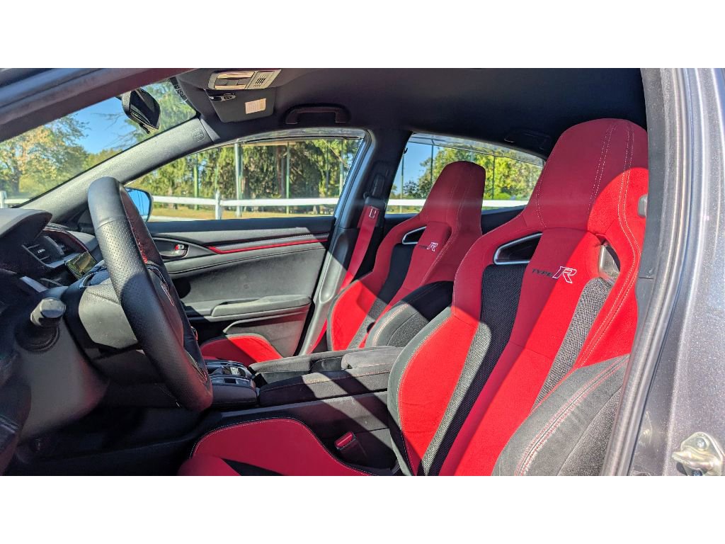 Used 2018 Honda Civic Type R image 15