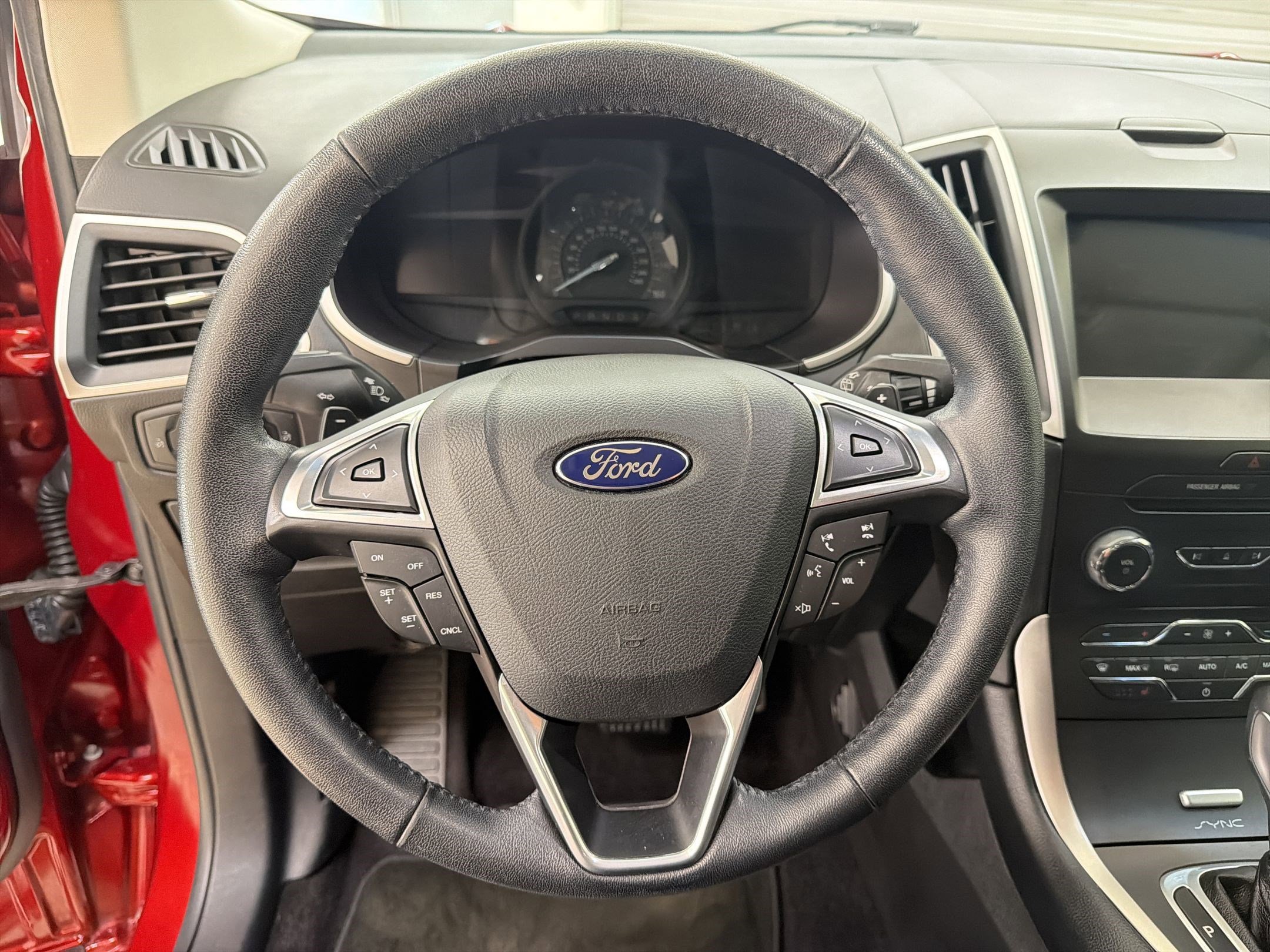 Used 2017 Ford Edge SEL w/ Equipment Group 201A image 17