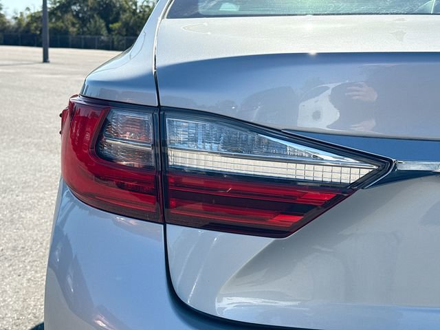 Used 2017 Lexus ES 350 image 10