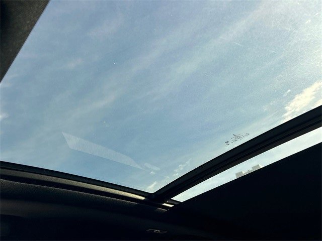 New 2025 Lincoln Nautilus Reserve w/ Jet Appearance Package image 40