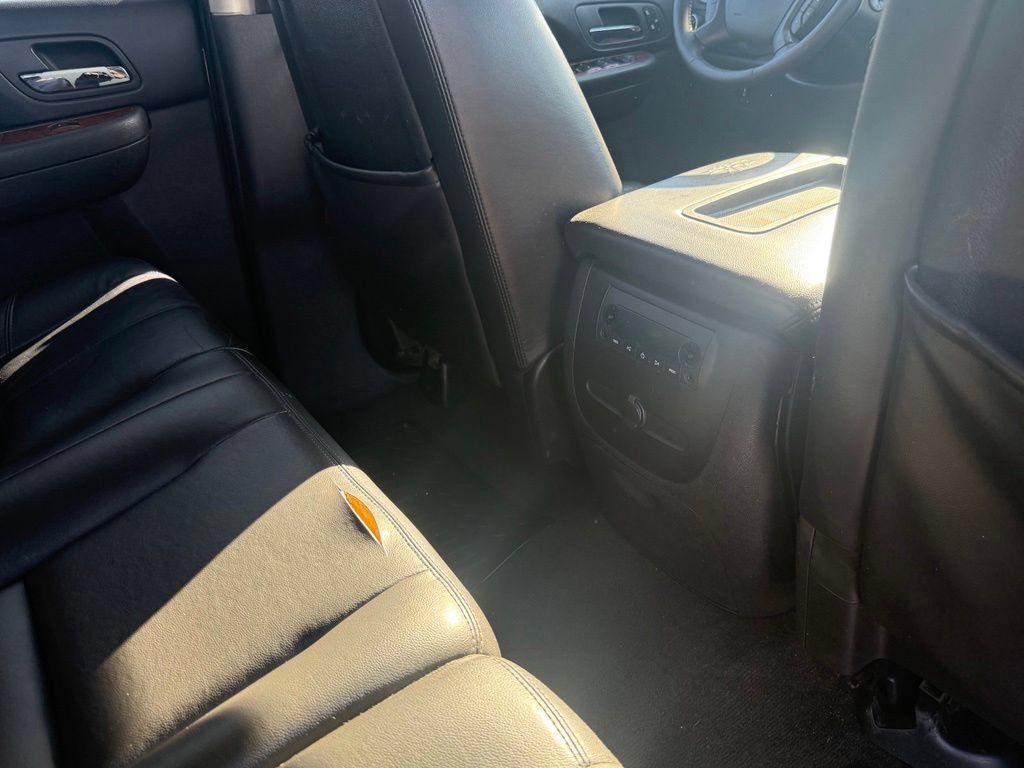 Used 2008 Chevrolet Silverado 3500 LTZ AWD/4WD image 20