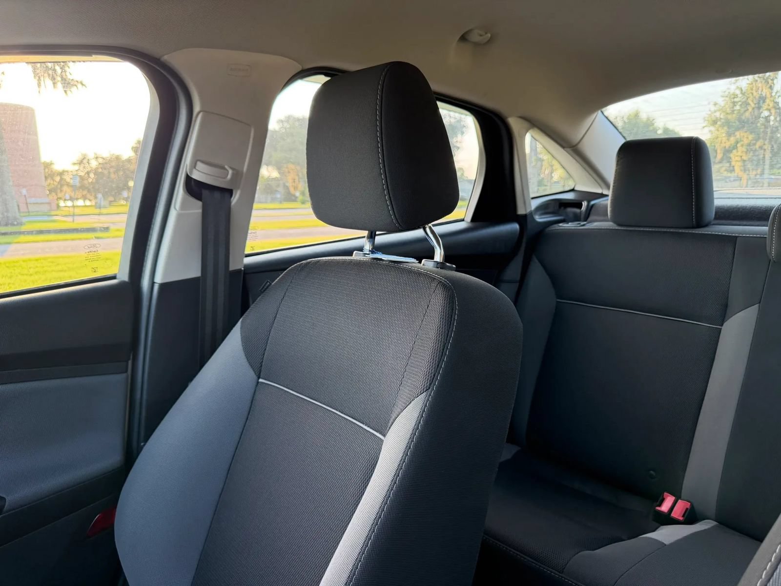Used 2014 Ford Focus S FWD image 45