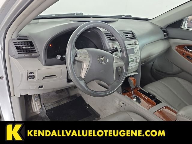 Used 2011 Toyota Camry XLE w/ XLE Extra-Value Pkg #1 FWD image 5