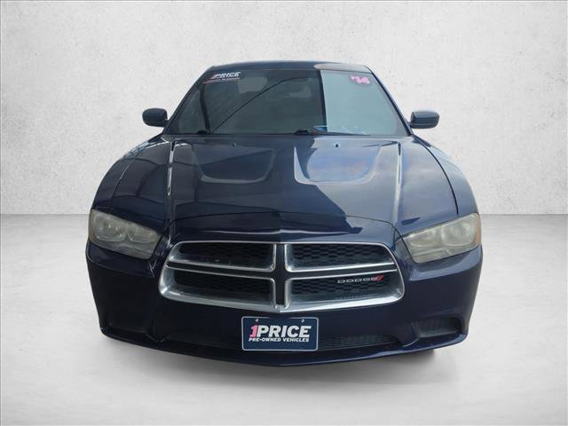 Used 2014 Dodge Charger SE RWD image 8