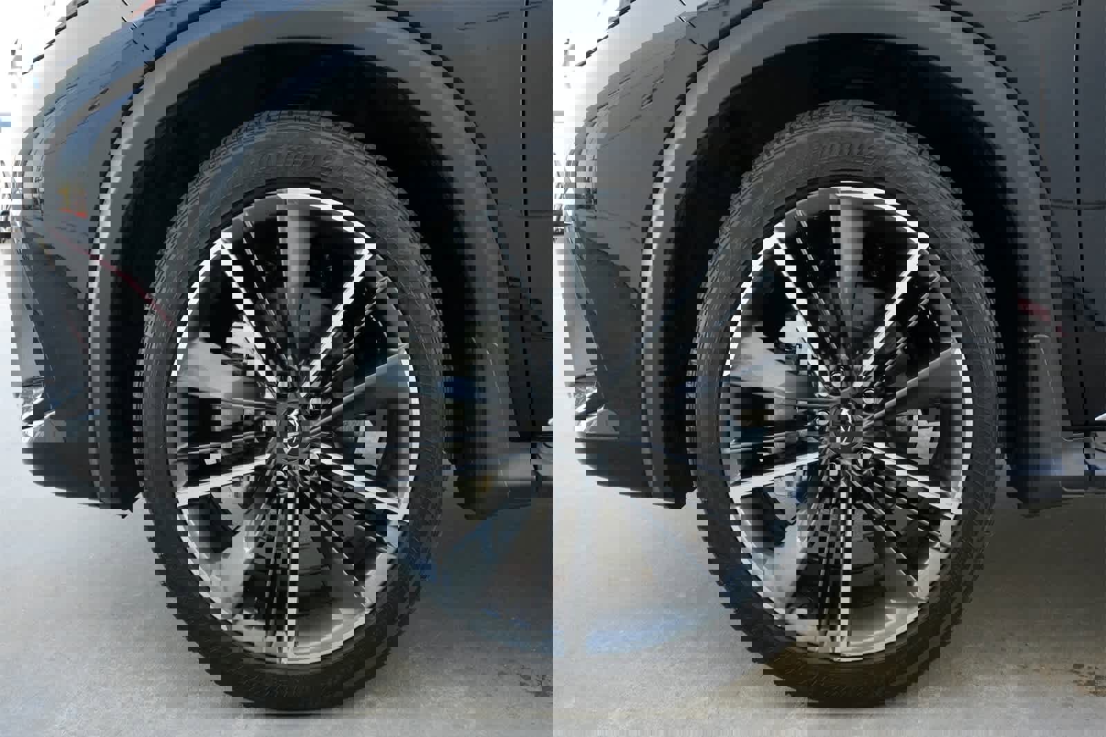 Used 2024 INFINITI QX55 Essential w/ Accent Package image 25