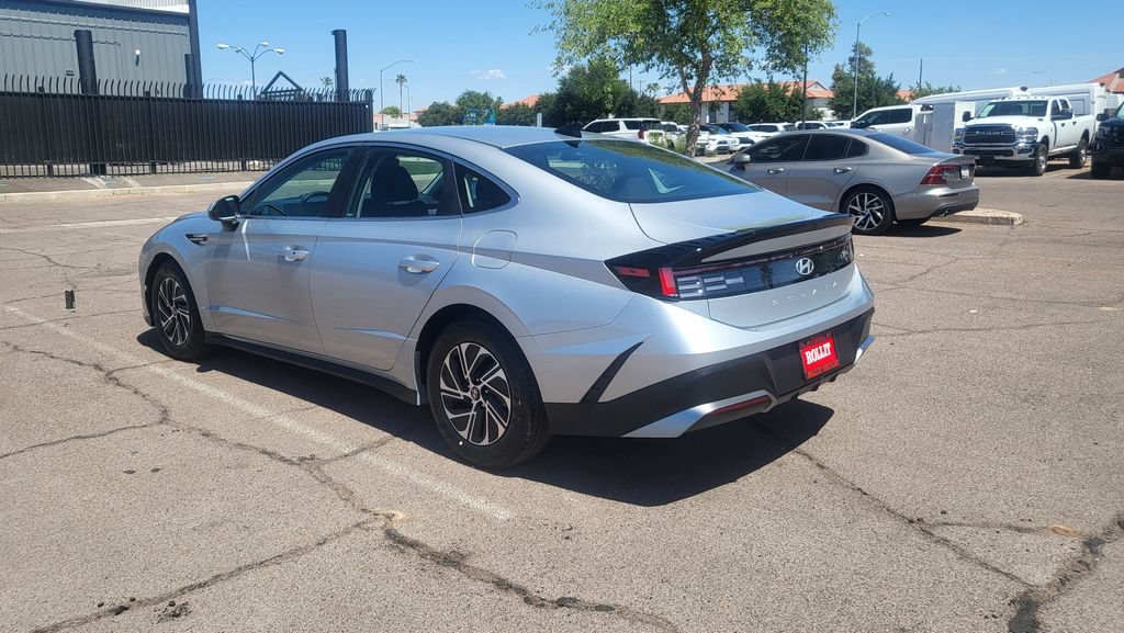 Used 2026 Hyundai Sonata Blue FWD image 7