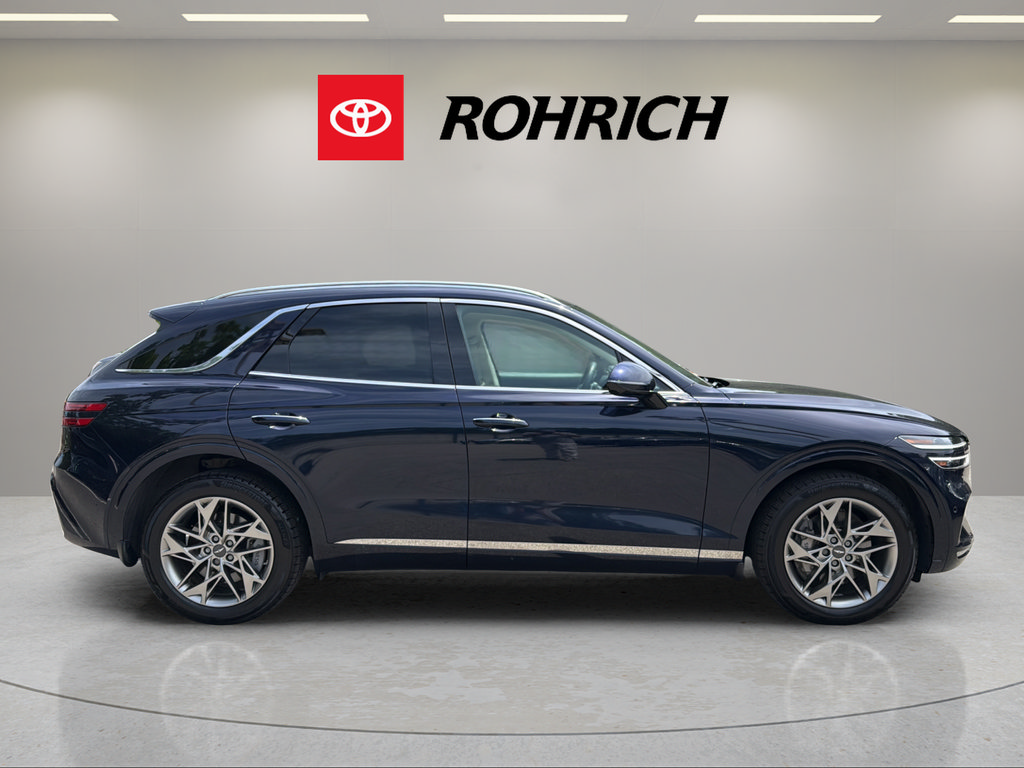 Used 2023 Genesis GV70 2.5T w/ Advanced Package AWD/4WD image 5