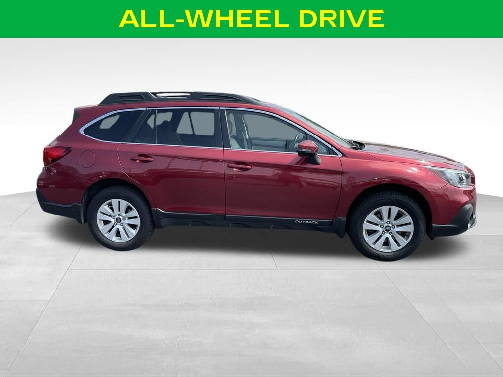 Used 2018 Subaru Outback 2.5i Premium AWD/4WD image 6
