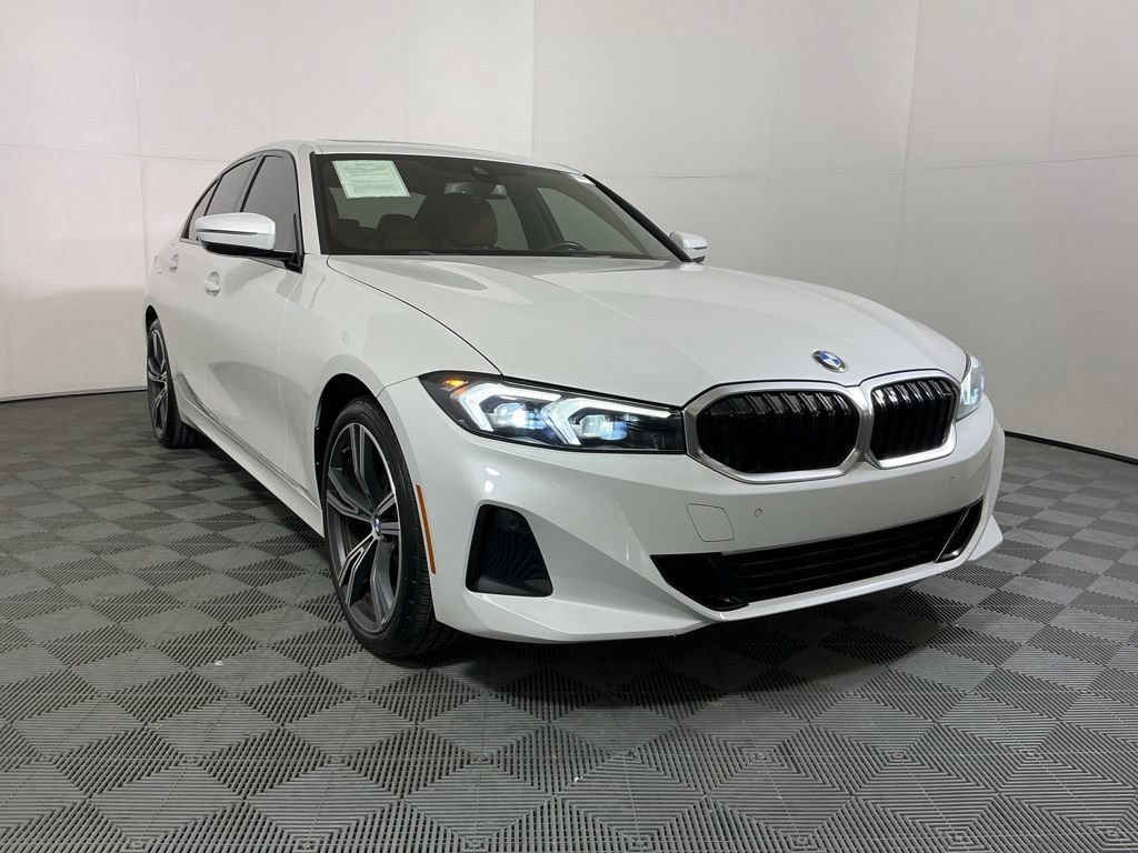 Certified 2023 BMW 330i Sedan w/ Driving Assistance Package RWD image 4