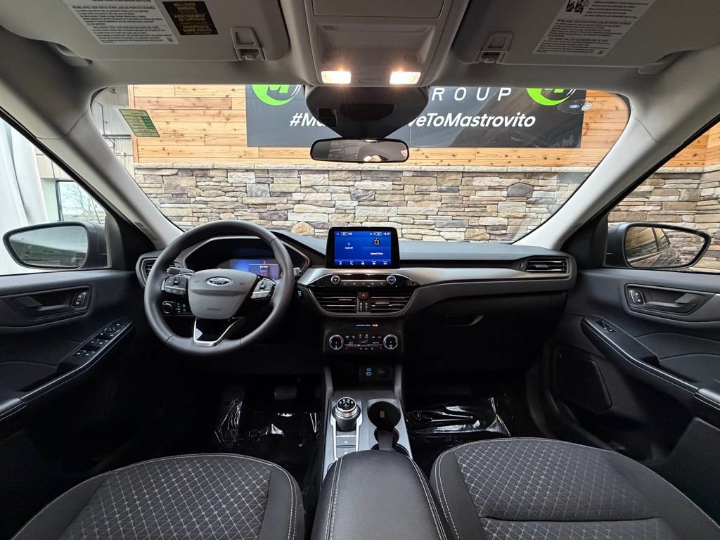 Used 2023 Ford Escape Active AWD/4WD image 16