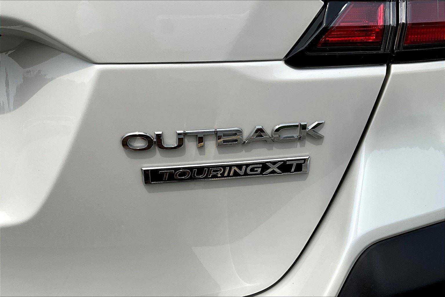 Used 2025 Subaru Outback Touring XT image 8