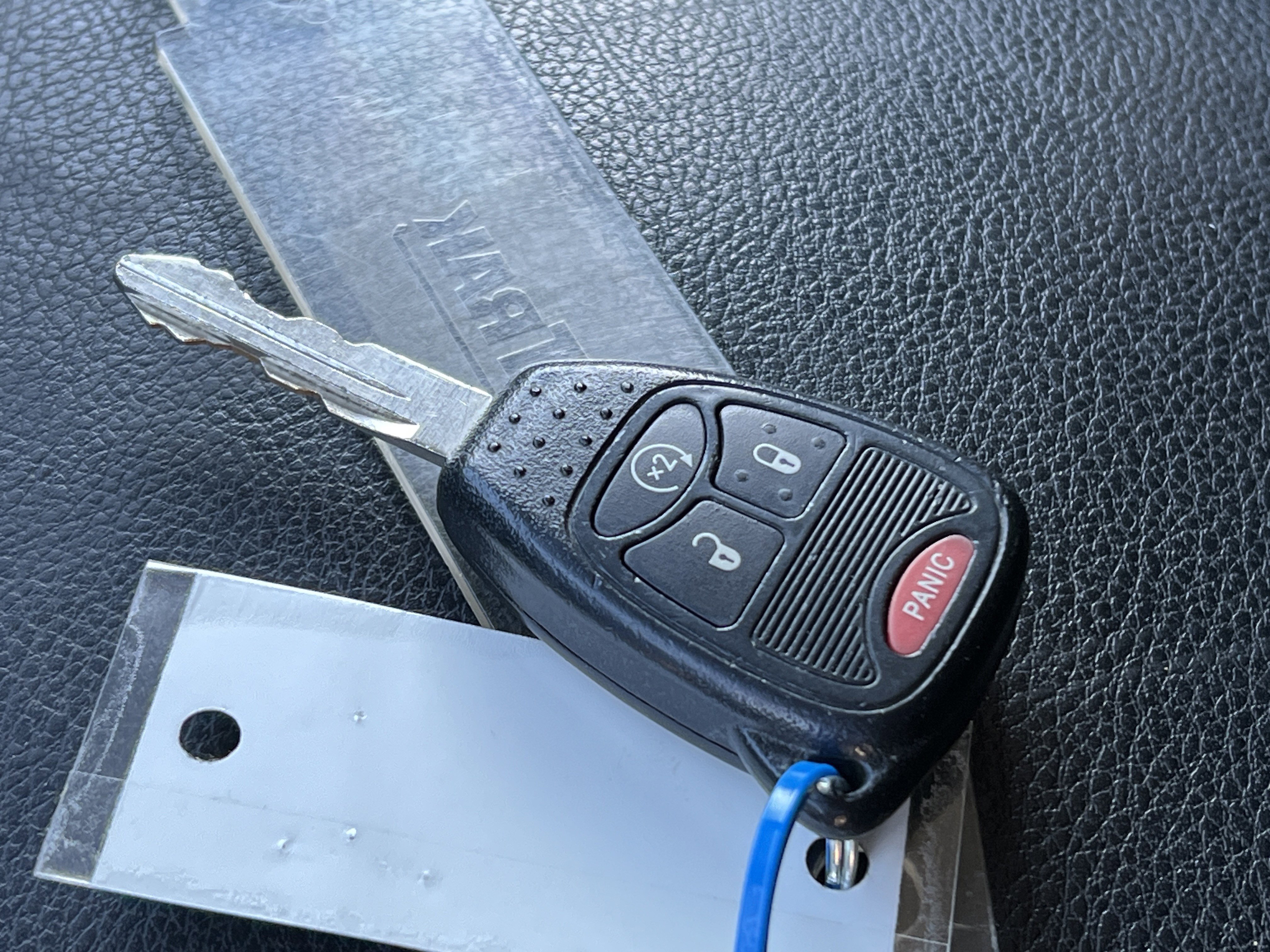 Used 2016 Jeep Wrangler Unlimited Rubicon w/ Connectivity Group image 25