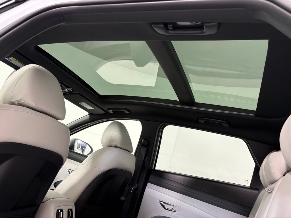 New 2026 Hyundai Tucson Limited FWD image 23