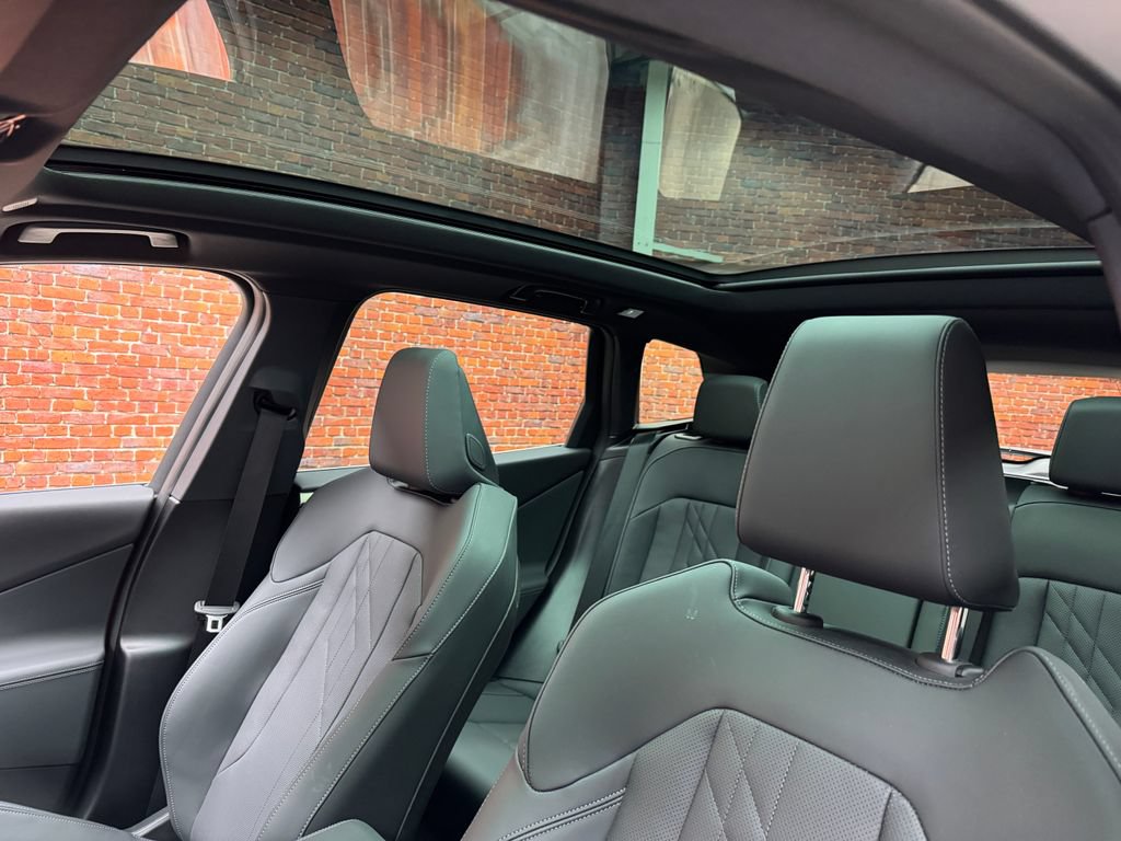 Certified 2025 BMW X3 xDrive30i AWD/4WD image 3