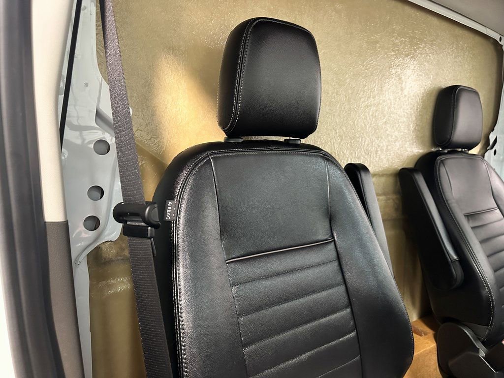 Used 2023 Ford Transit 350 DRW AWD image 81