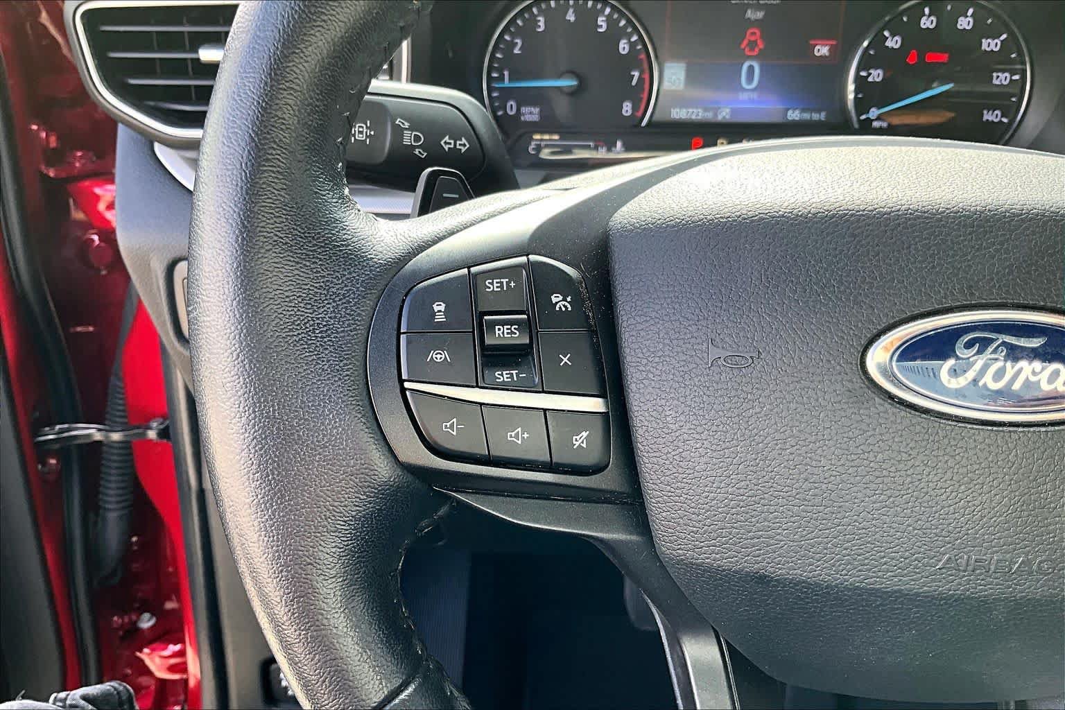 Used 2020 Ford Explorer XLT w/ Equipment Group 202A RWD image 22