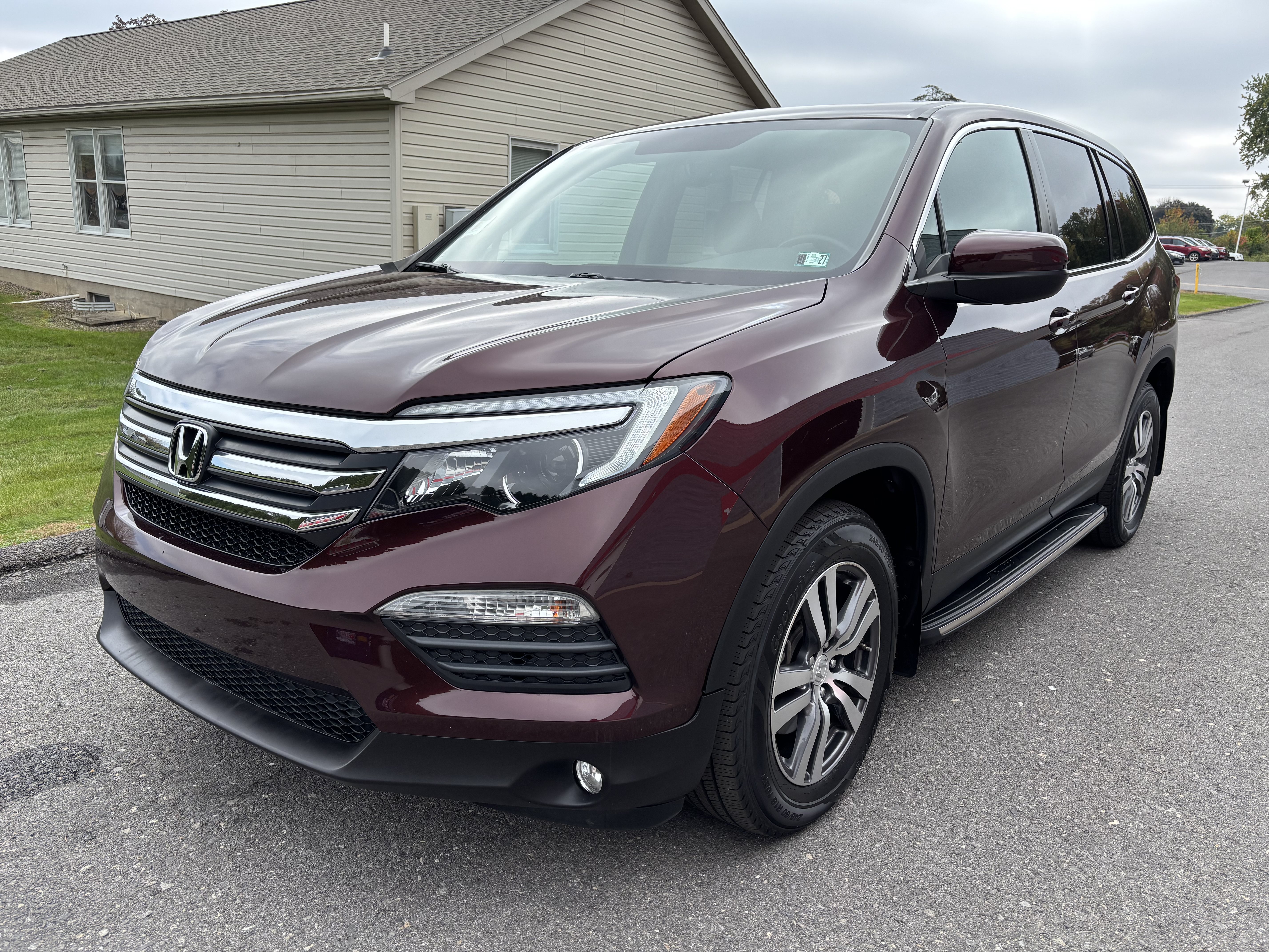 Used 2017 Honda Pilot EX-L image 8