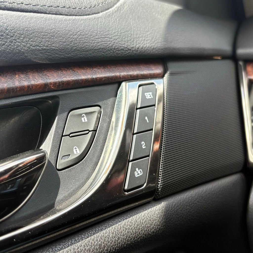 Used 2018 Cadillac CTS Luxury image 26