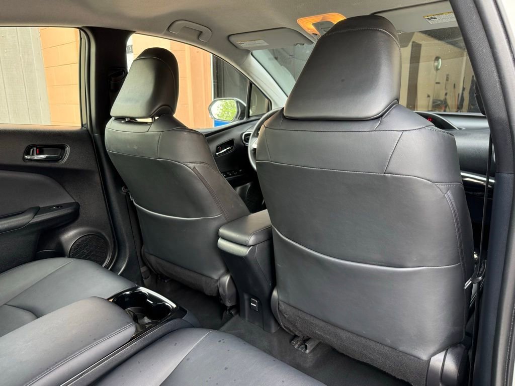 Used 2018 Toyota Prius Prime Advanced FWD image 18