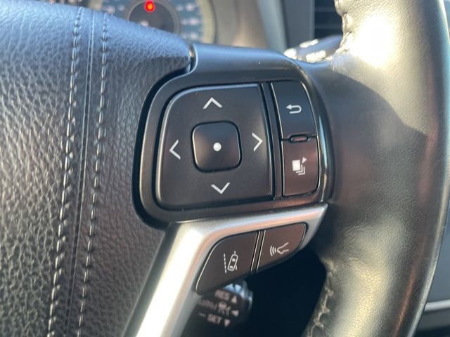 Used 2020 Toyota Sienna XLE image 26