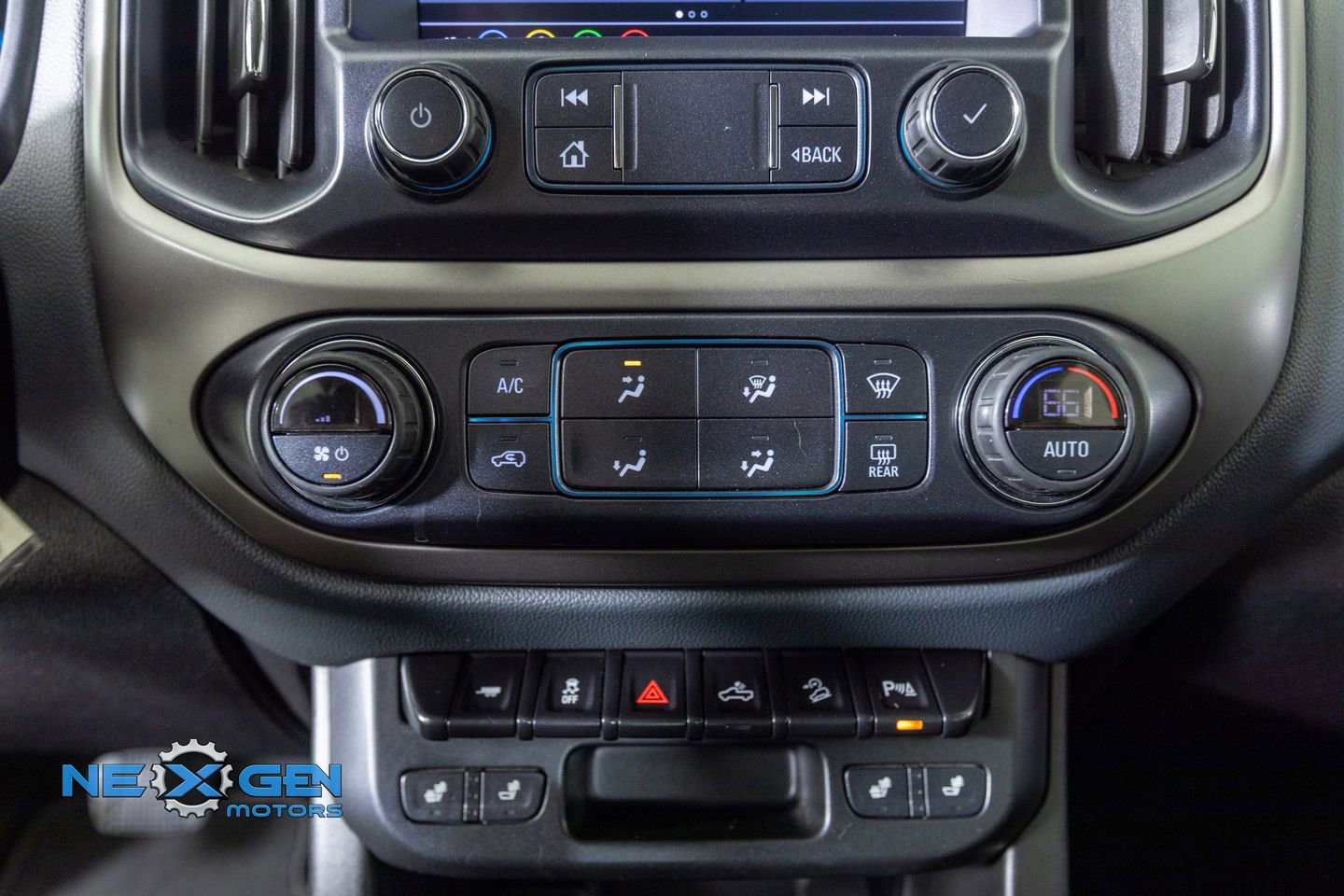 Used 2020 Chevrolet Colorado Z71 image 18