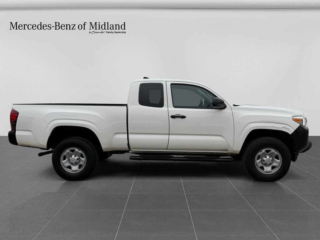 Used 2019 Toyota Tacoma SR image 8