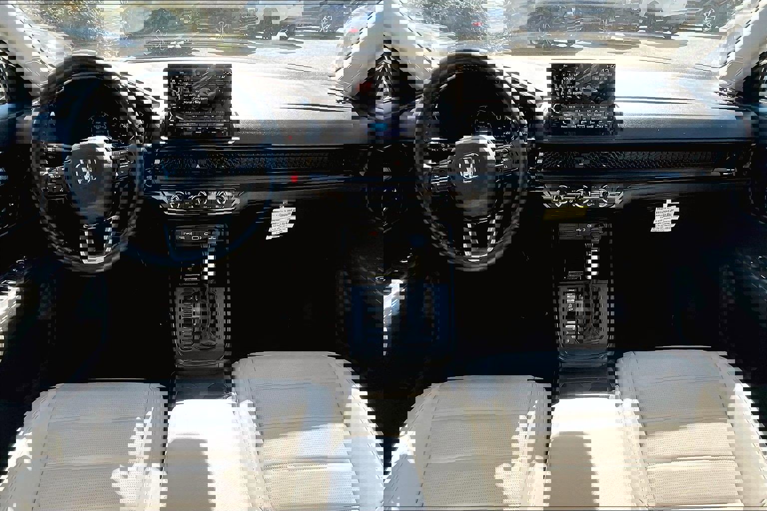 Used 2025 Honda CR-V EX-L image 15