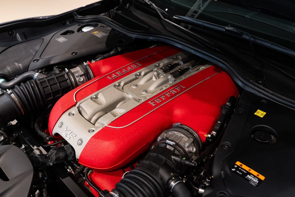 Certified 2021 Ferrari 812 GTS RWD image 21