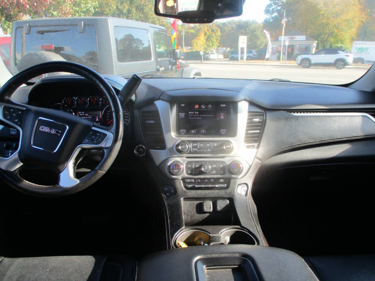 Used 2015 GMC Yukon SLT w/ Open Road Package image 13