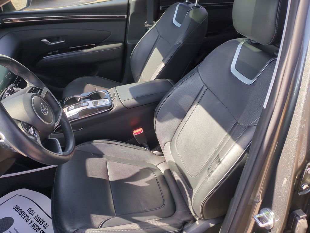 Used 2022 Hyundai Tucson Limited w/ Cargo Package image 12