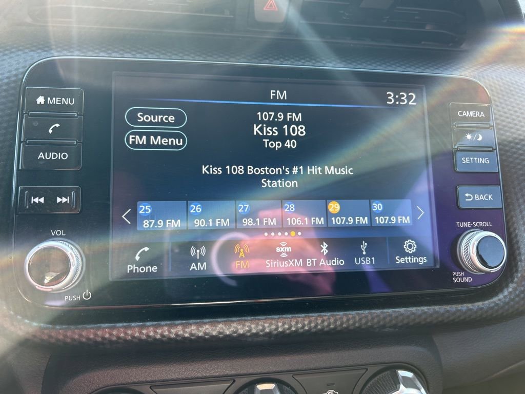 Used 2024 Nissan Kicks SV image 19