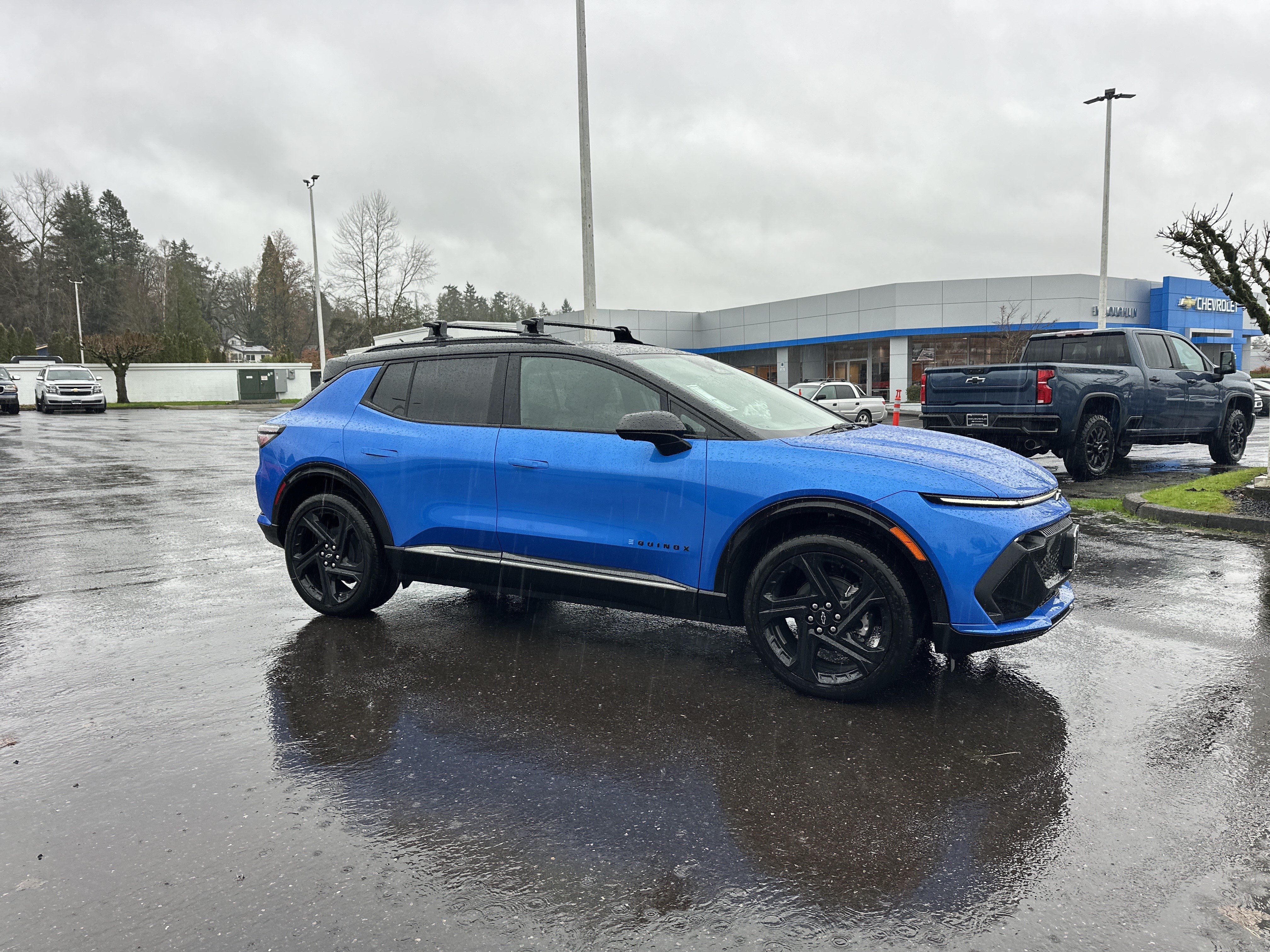 New 2026 Chevrolet Equinox EV RS AWD/4WD image 7