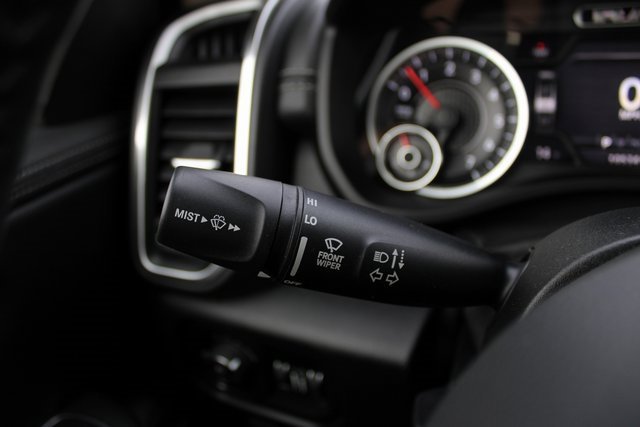 Used 2019 RAM 1500 Laramie image 17