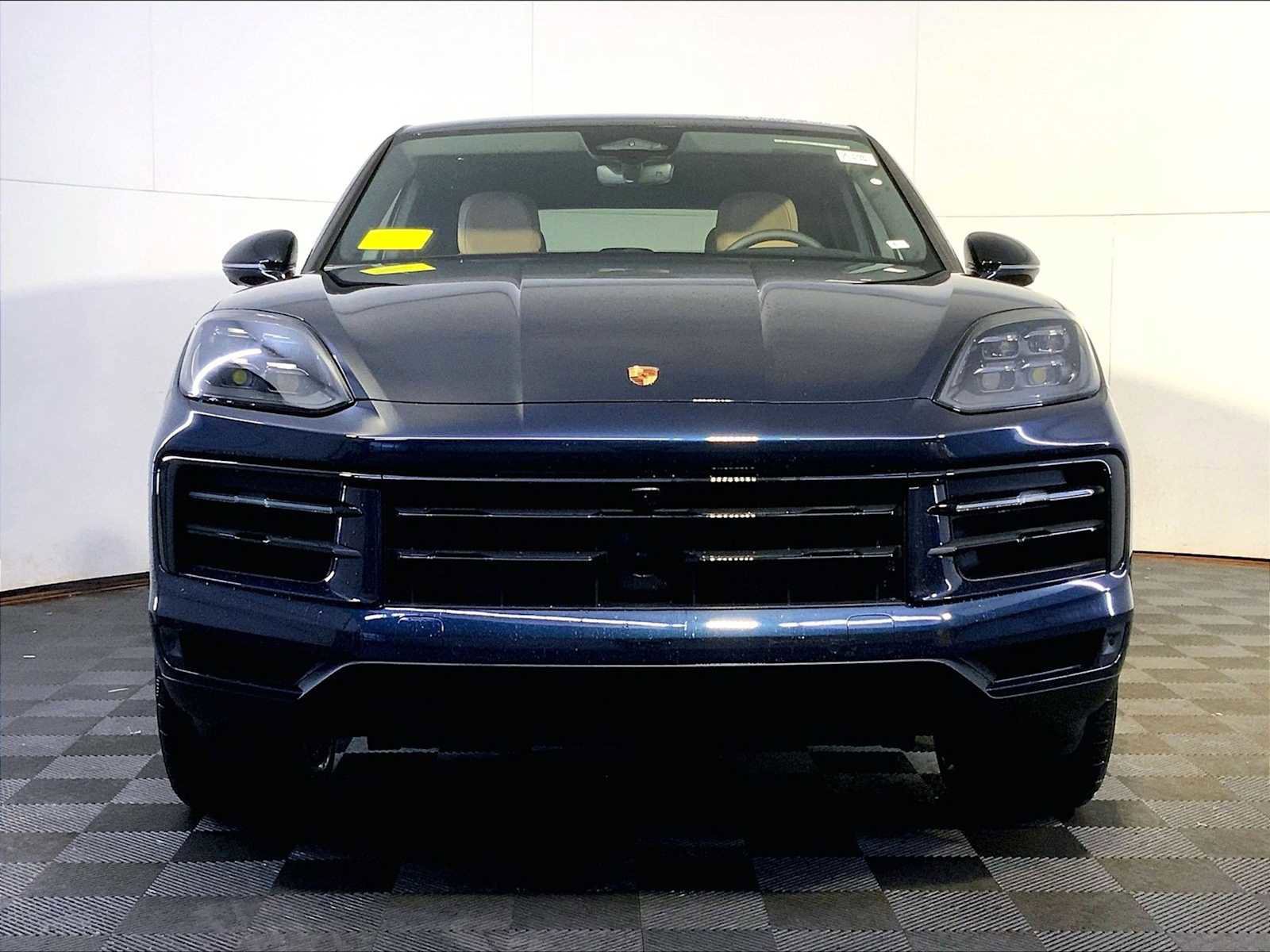 New 2026 Porsche Cayenne Coupe image 10