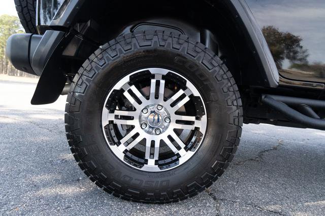 Used 2018 Jeep Wrangler Unlimited Rubicon w/ Dual Top Group image 42