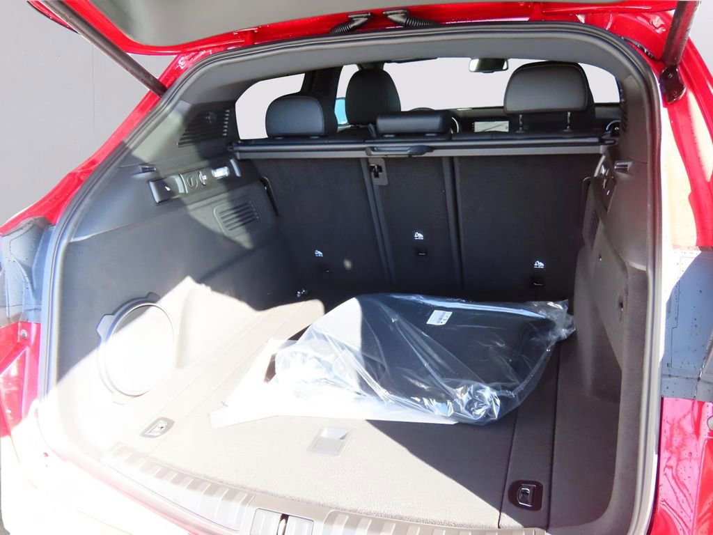 New 2025 Alfa Romeo Stelvio Sprint image 17