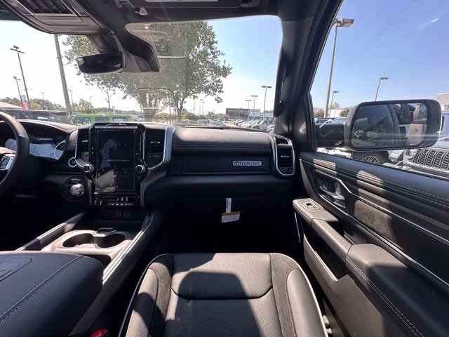 New 2027 RAM 1500 Laramie w/ Night Edition AWD/4WD image 28