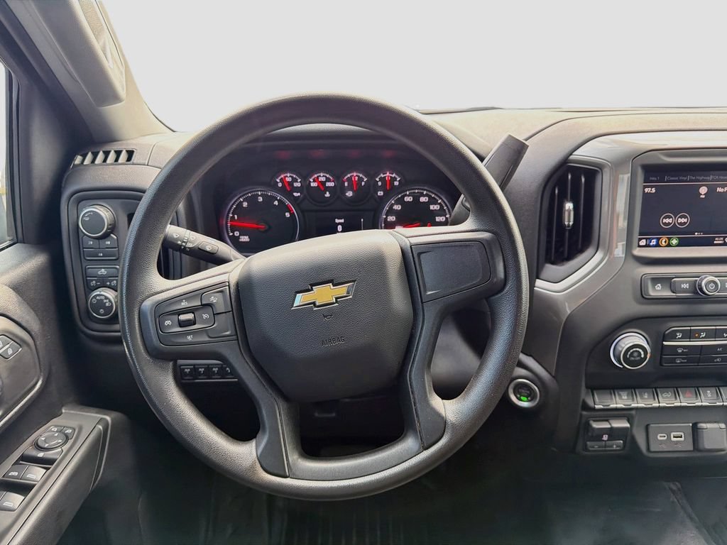 Used 2025 Chevrolet Silverado 3500 W/T w/ WT Convenience Package AWD/4WD image 21
