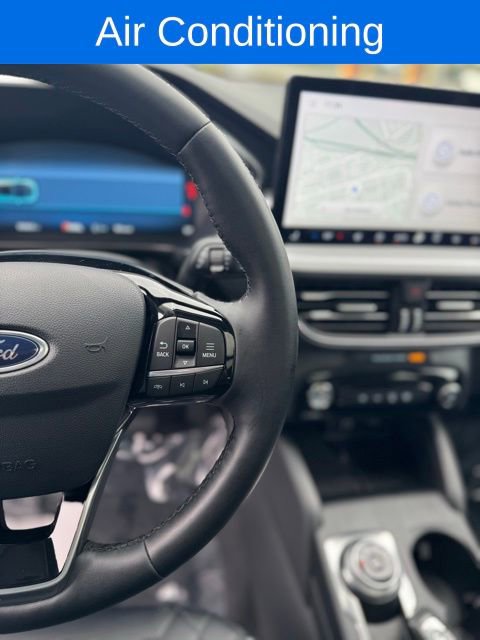 Used 2024 Ford Escape SE w/ PHEV Premium Package FWD image 18