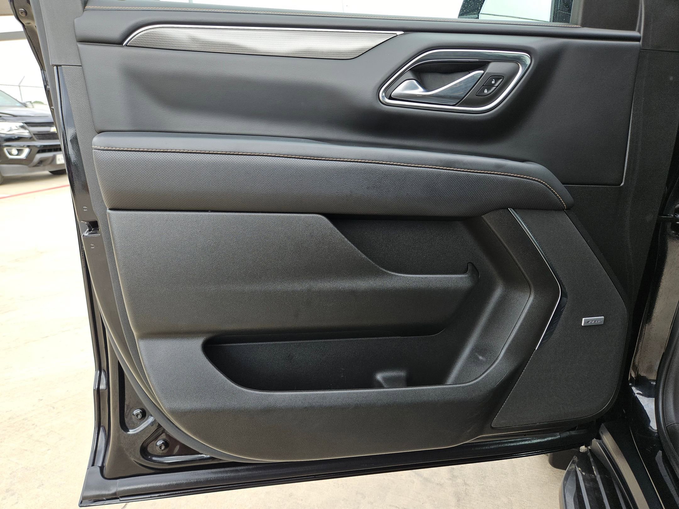 Certified 2023 GMC Yukon XL AT4 image 11