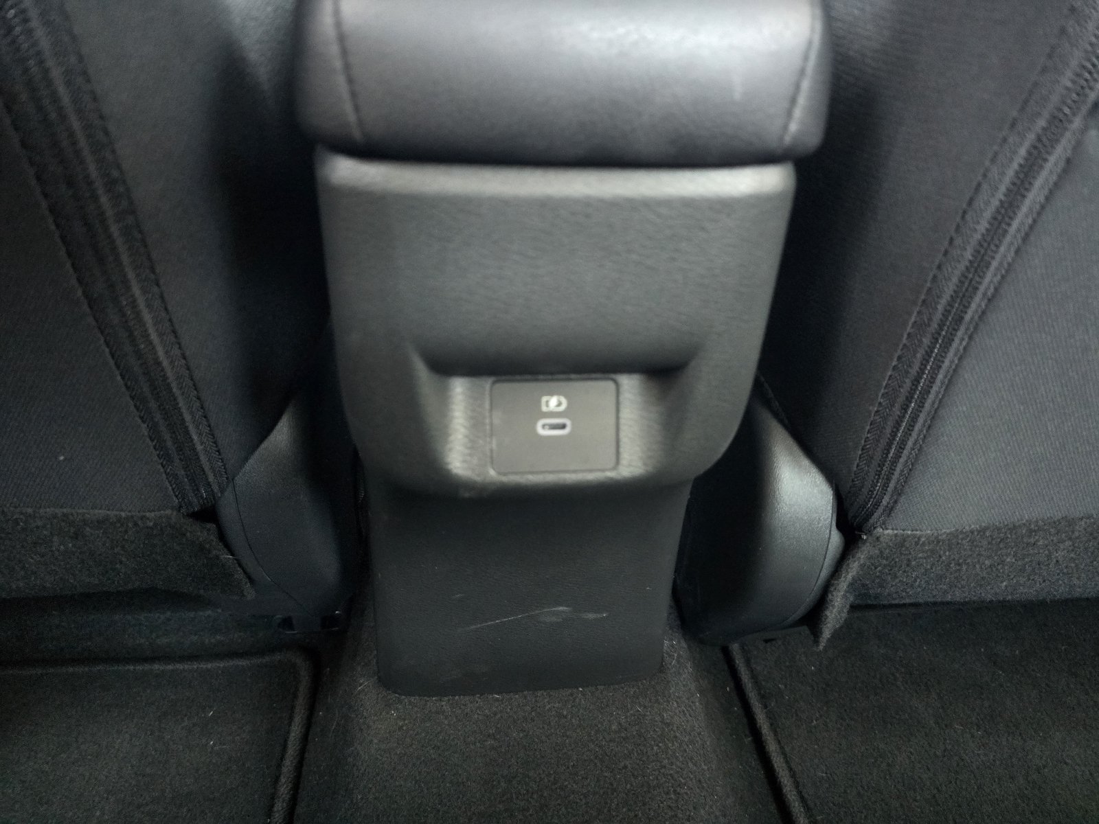 Certified 2025 Nissan Versa SV w/ Trunk Package FWD image 25