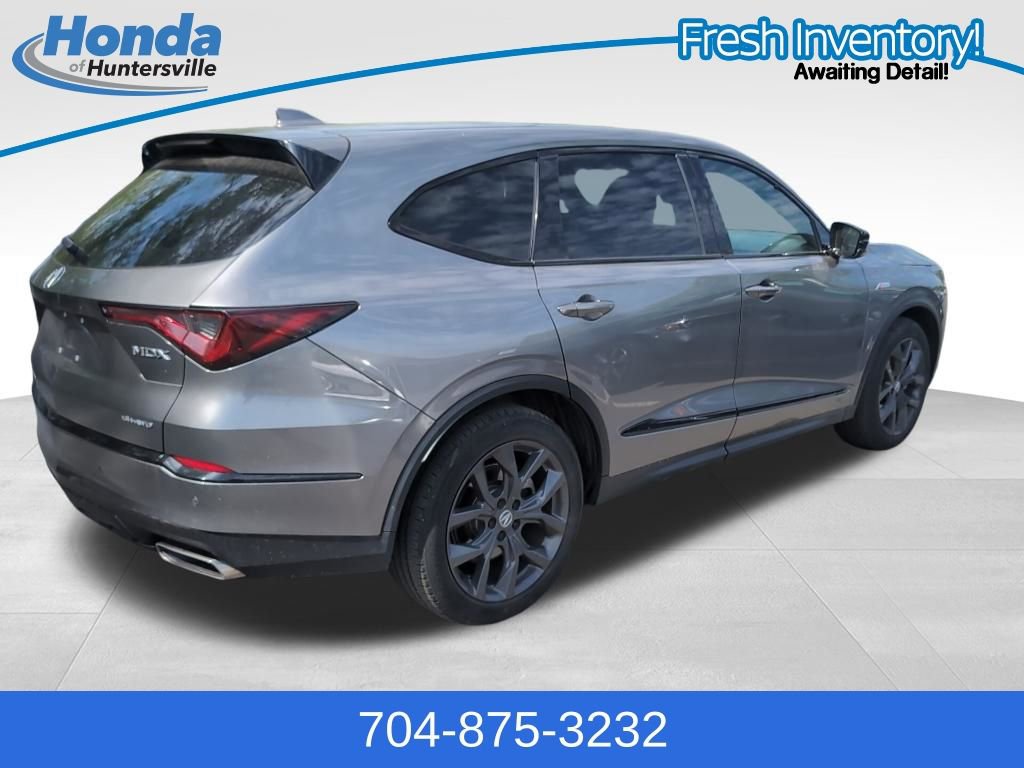 Used 2023 Acura MDX A-Spec image 8