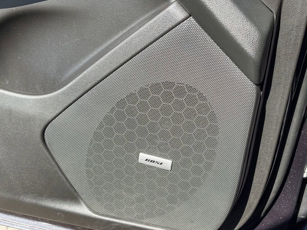 Used 2017 Cadillac XT5 Luxury w/ Driver Awareness Package image 44