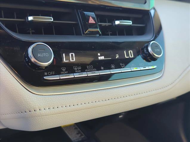 Certified 2025 Toyota Corolla XSE FWD image 20